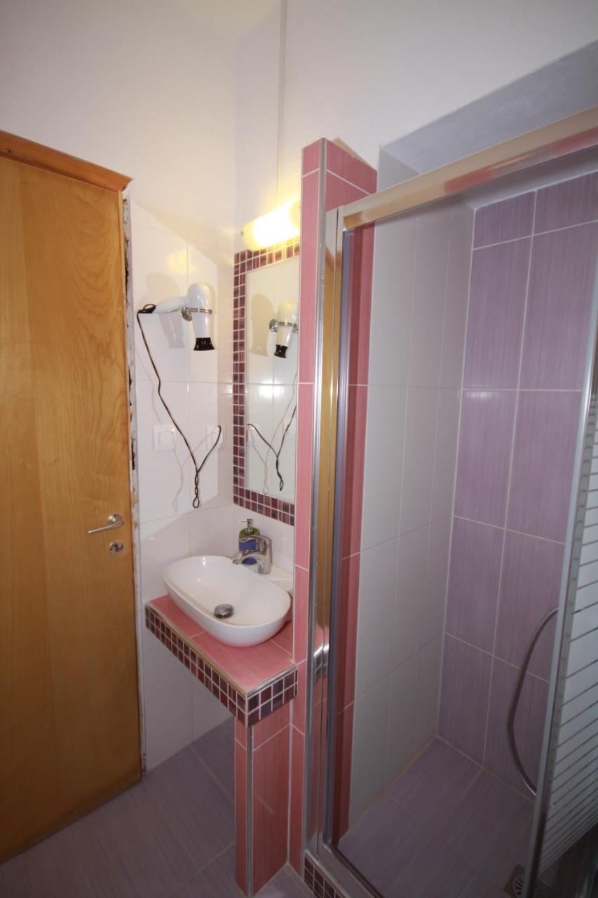Zephyros Rooms Ормос Пангиас Екстериор снимка