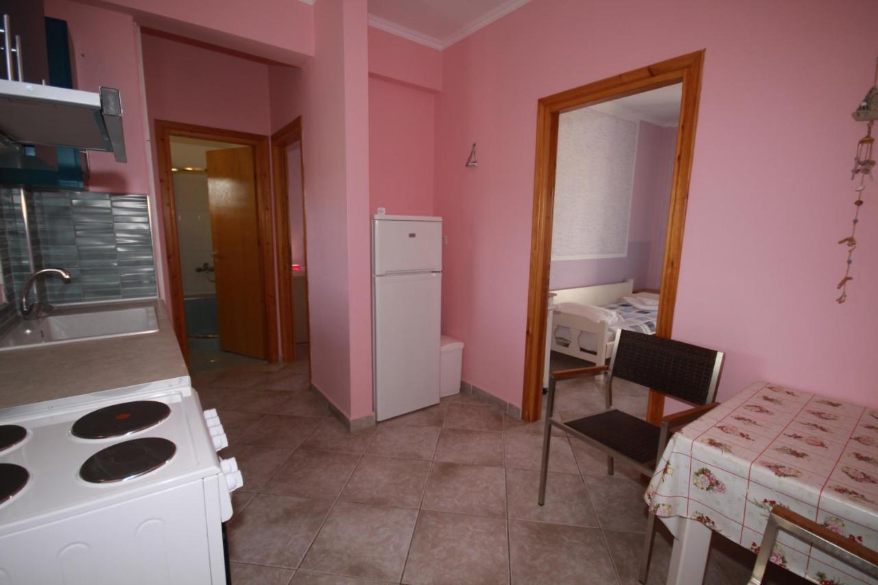 Zephyros Rooms Ормос Пангиас Екстериор снимка